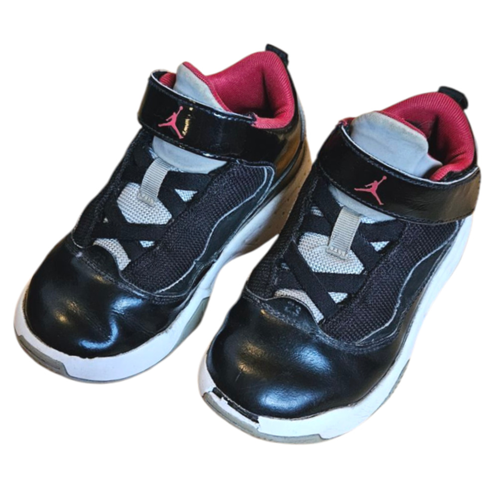 Air Jordan Max Aura Sneakers Black Toddler Boy's Size 11